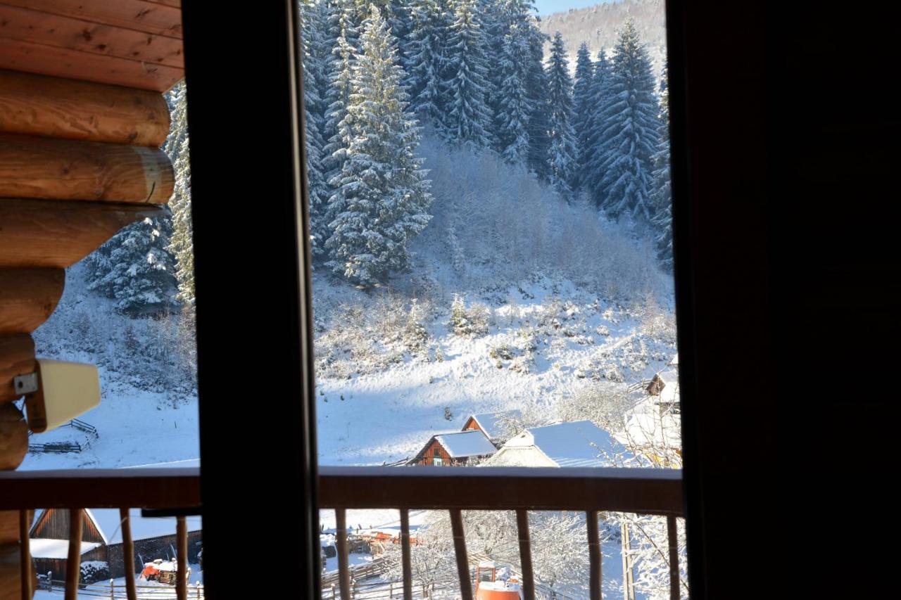 Hotel Bereg Bukovel Luaran gambar