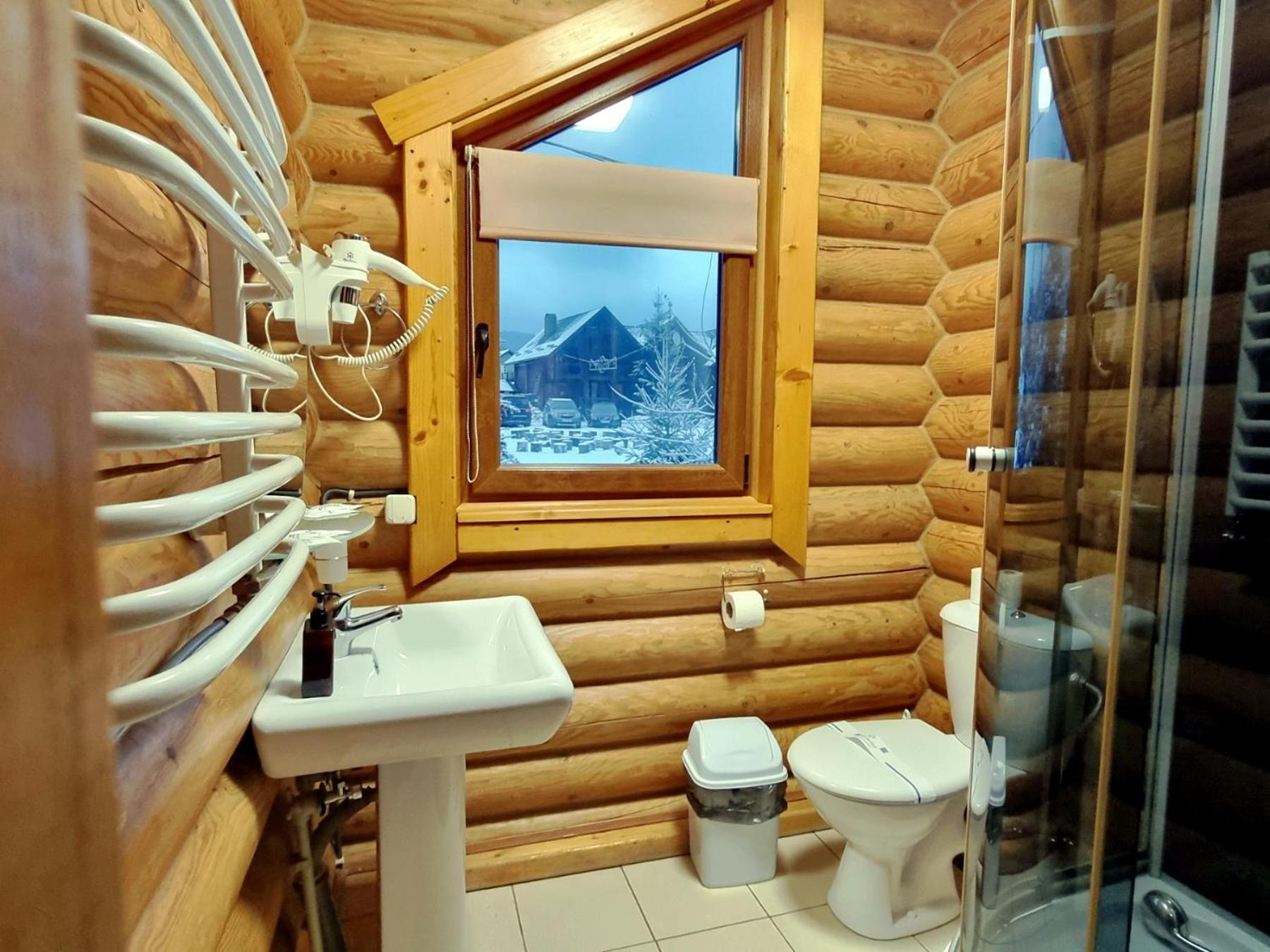 Hotel Bereg Bukovel Luaran gambar